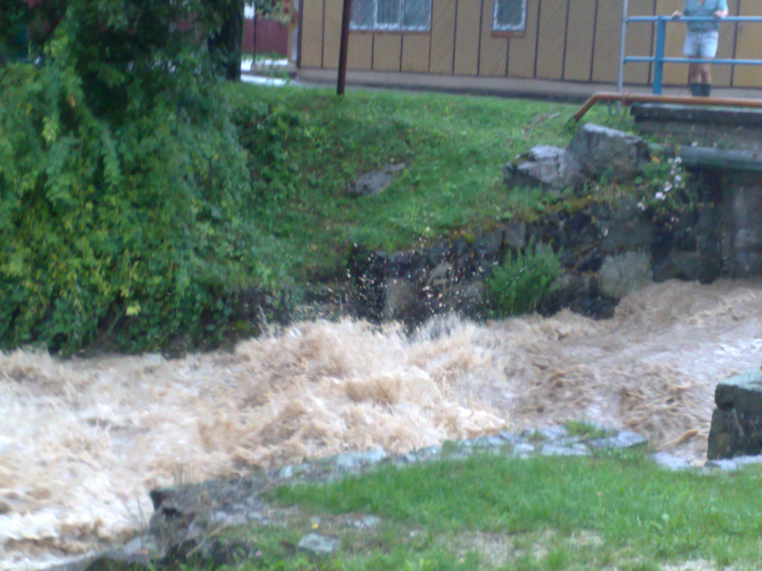 15.08.10 silný dážď 009.jpg