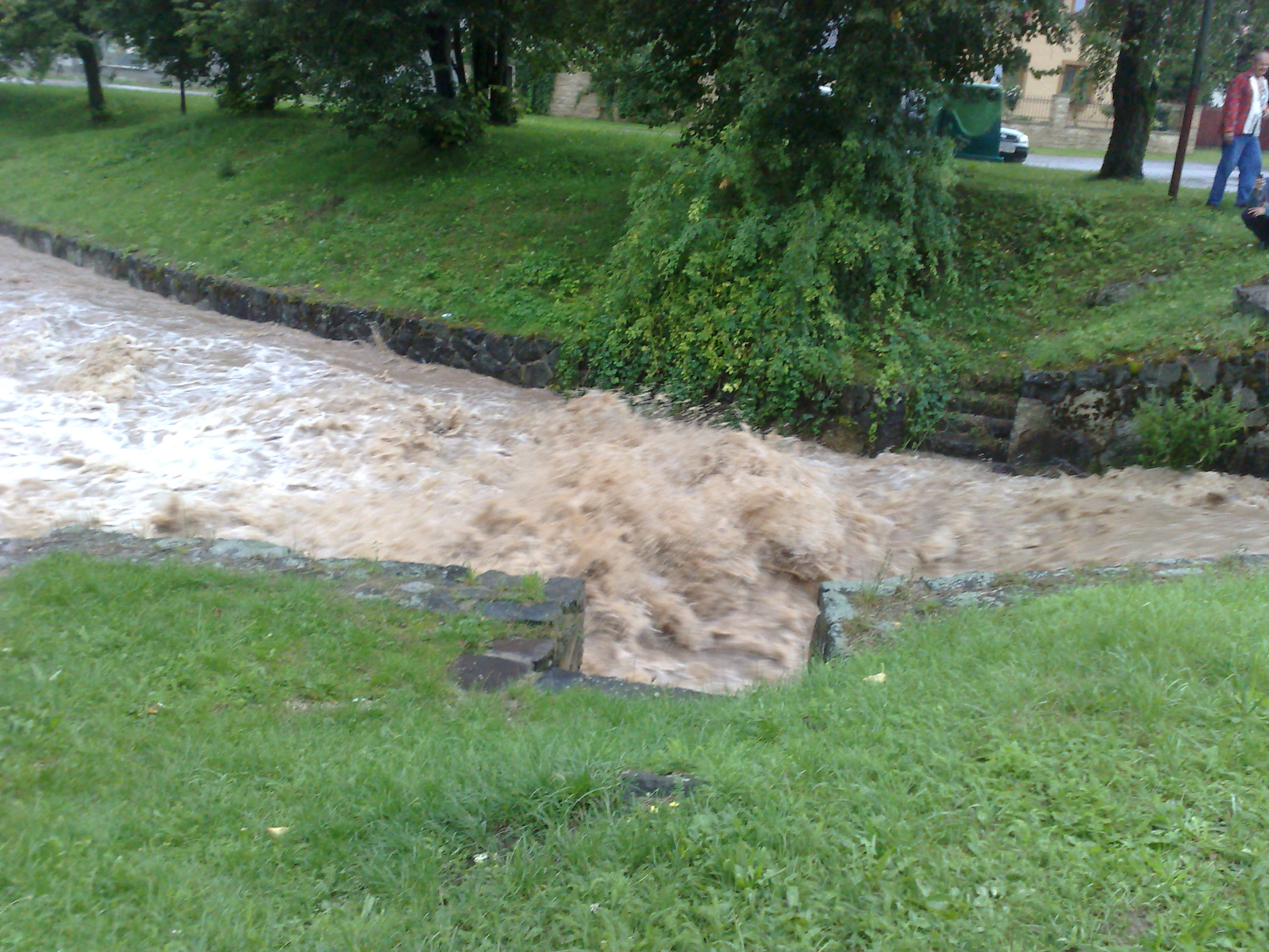 15.08.10 silný dážď 015.jpg